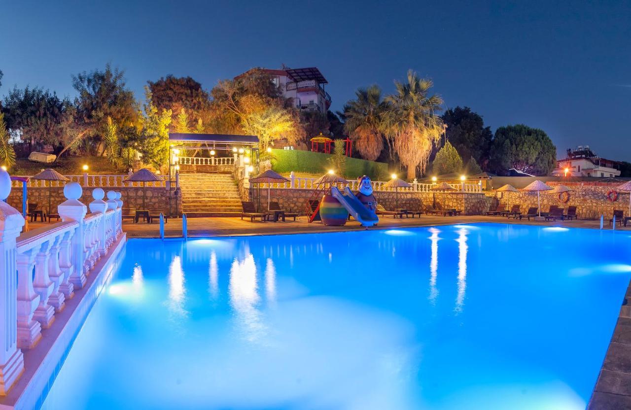 Temple Beach Hotel Didim Exterior photo